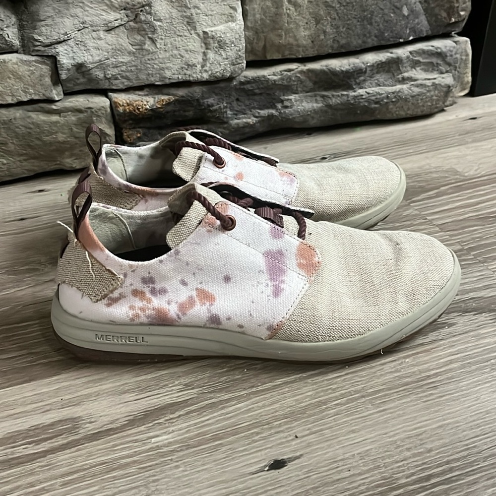 Merrell sneakers/9.5